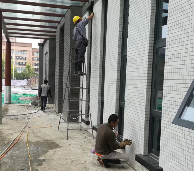 新樓盤新建筑外墻清洗、建筑清洗工作